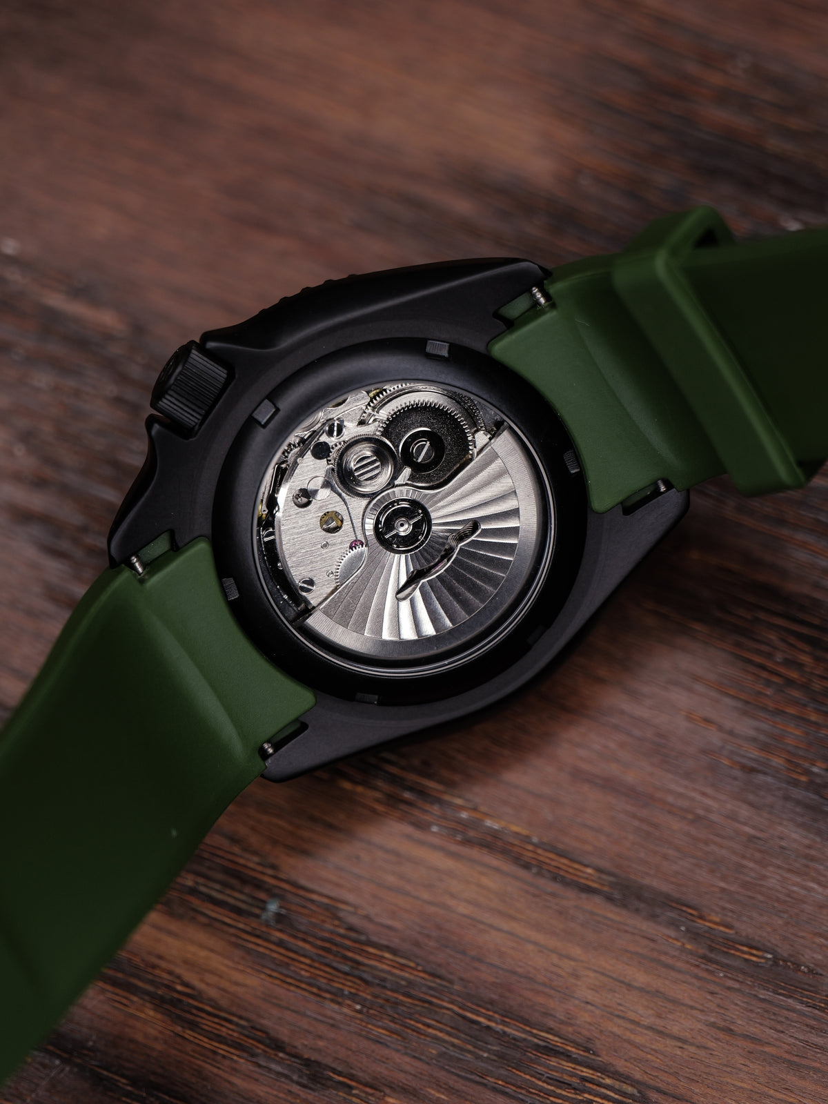 SM 01-17R - The Shape's Shadow Limited Edition