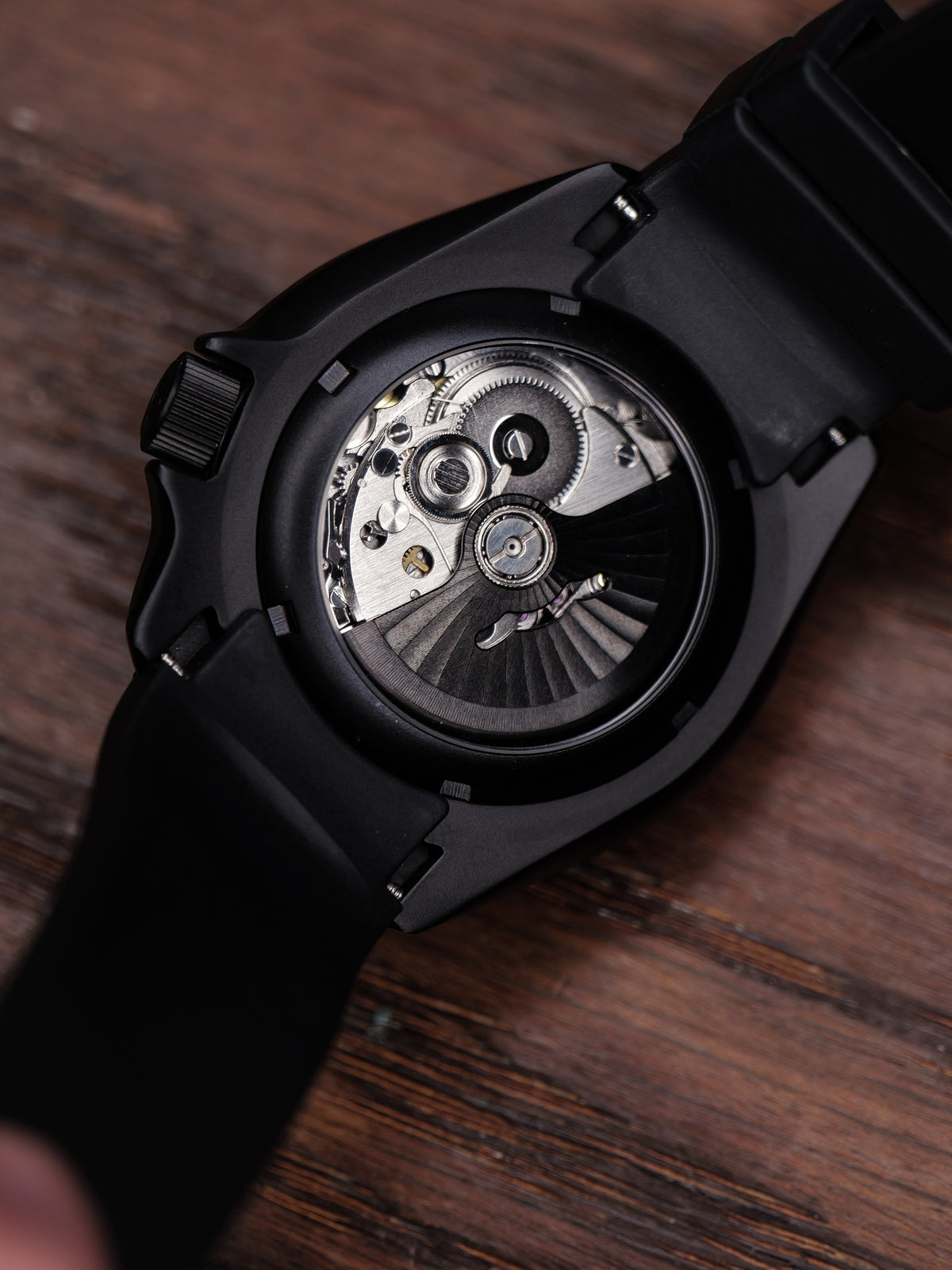 SM 01-17R - The Shape's Shadow Limited Edition